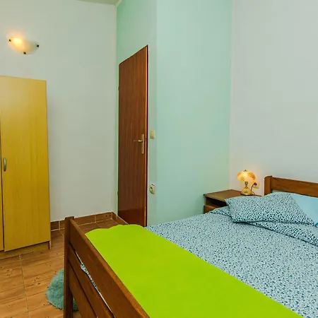 Apartman Al Mahdawi By Interhome Vir